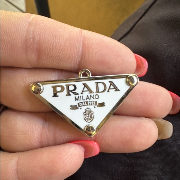 White and Silver Triangle Pendant - Picture 2 of 3